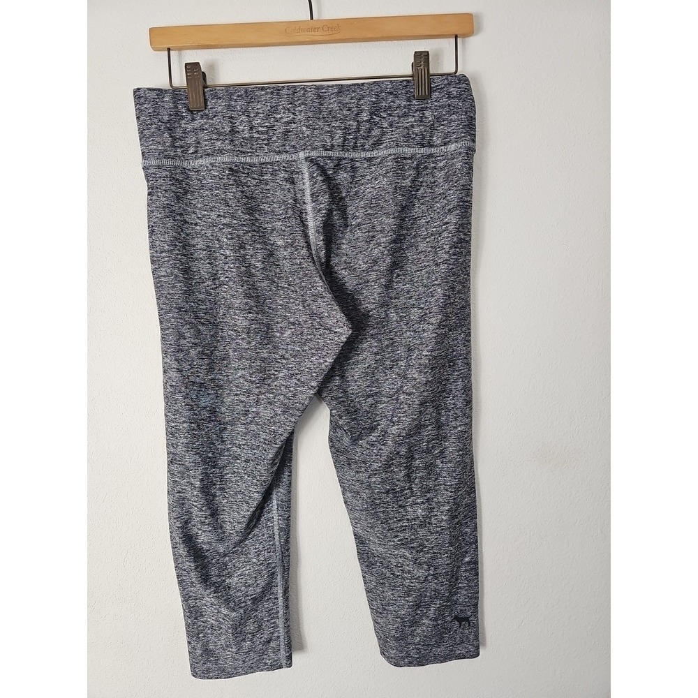 Pink Victoria Secret Yoga Pants Women's Medium Gray Capri Cropped Leggings‎ - Picture 2 of 16